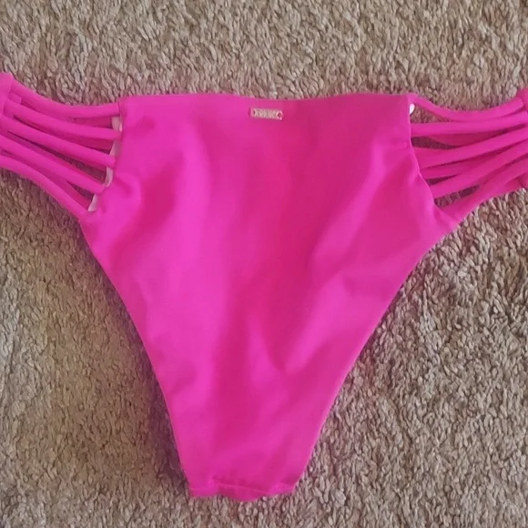 PINK pink bikini. Beautiful condition. Xsmall - Picture 7 of 8